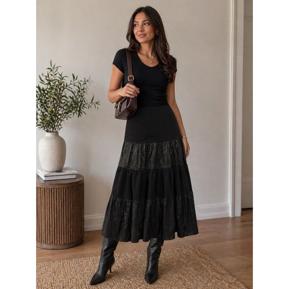 Teri Jon 100% Black Wool and Taffeta Tiered Skirt Sz 6